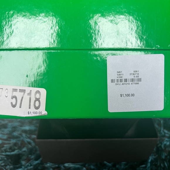 Brand new Authentic Bottega Veneta Stretch Sandals 💚 - Picture 9 of 11